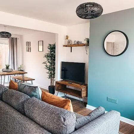 Grosvenor House By Solace Stays Newport  Esterno foto