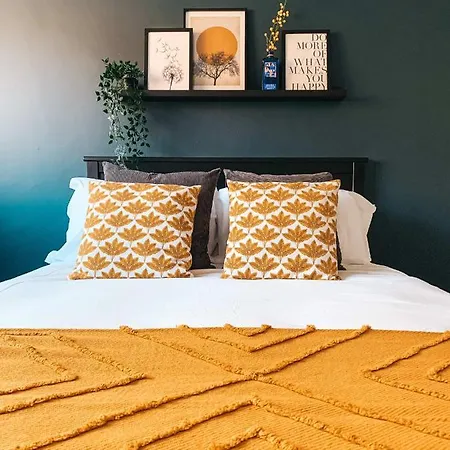Grosvenor House By Solace Stays Newport  Esterno foto