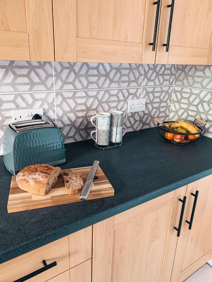 Grosvenor House By Solace Holiday home Newport (Gwent)