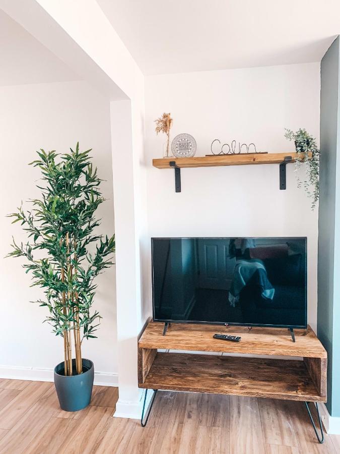 Grosvenor House By Solace Holiday home
