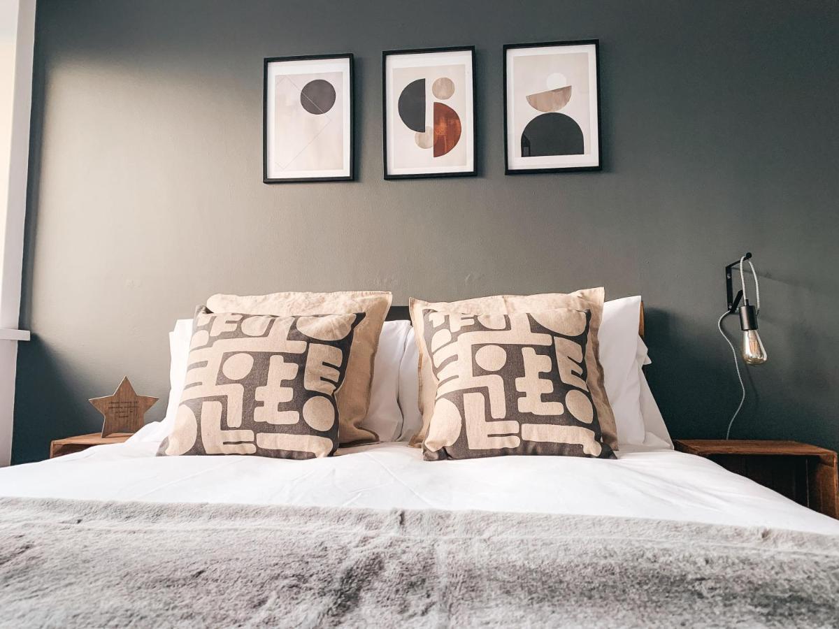 Grosvenor House By Solace *